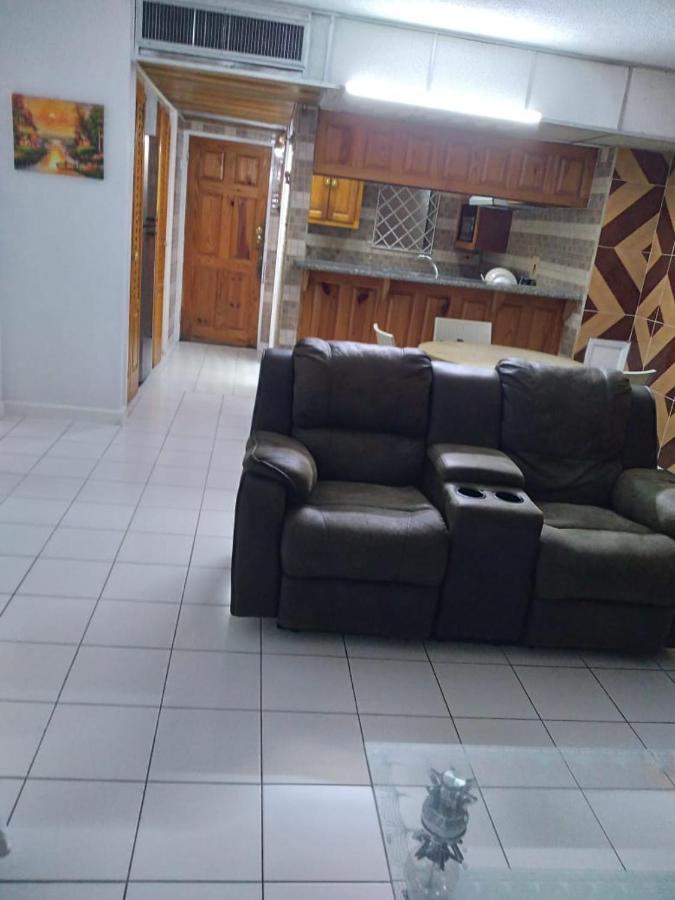 Deluxe Montego Bay Club Studio & Suites מראה חיצוני תמונה