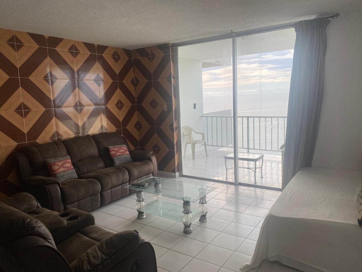 Deluxe Montego Bay Club Studio & Suites מראה חיצוני תמונה