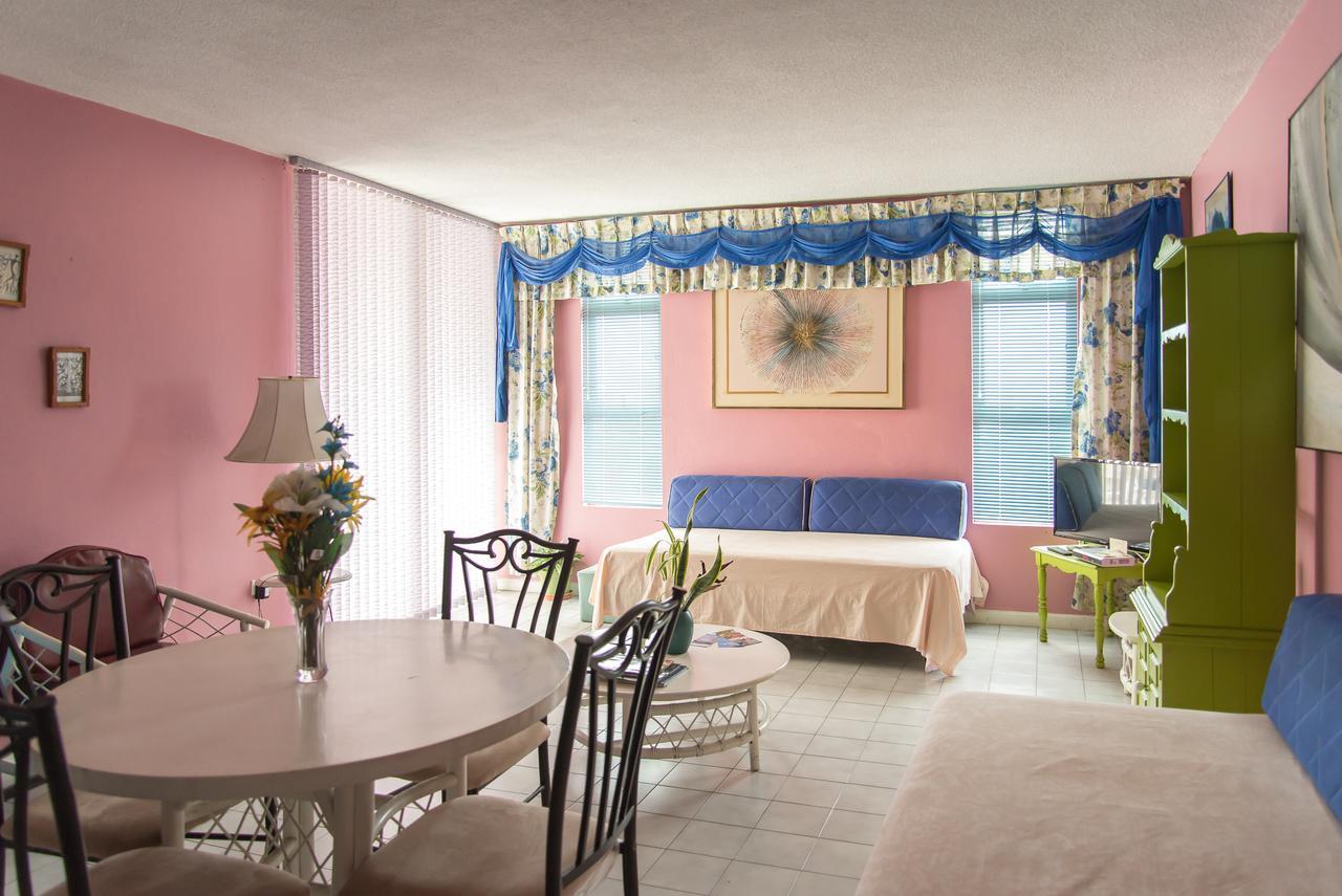 Deluxe Montego Bay Club Studio & Suites מראה חיצוני תמונה