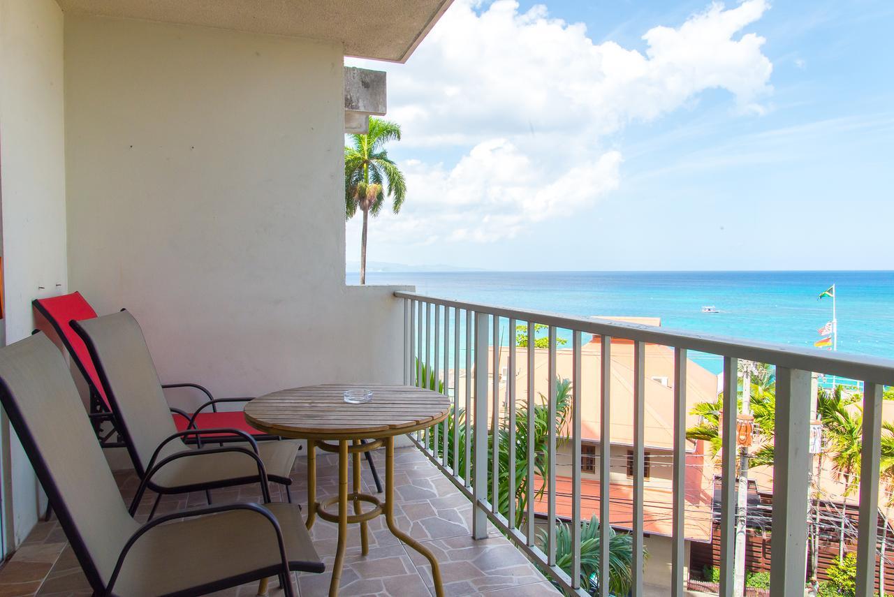 Deluxe Montego Bay Club Studio & Suites מראה חיצוני תמונה