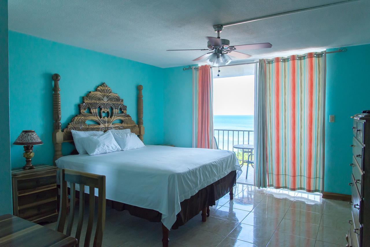 Deluxe Montego Bay Club Studio & Suites מראה חיצוני תמונה